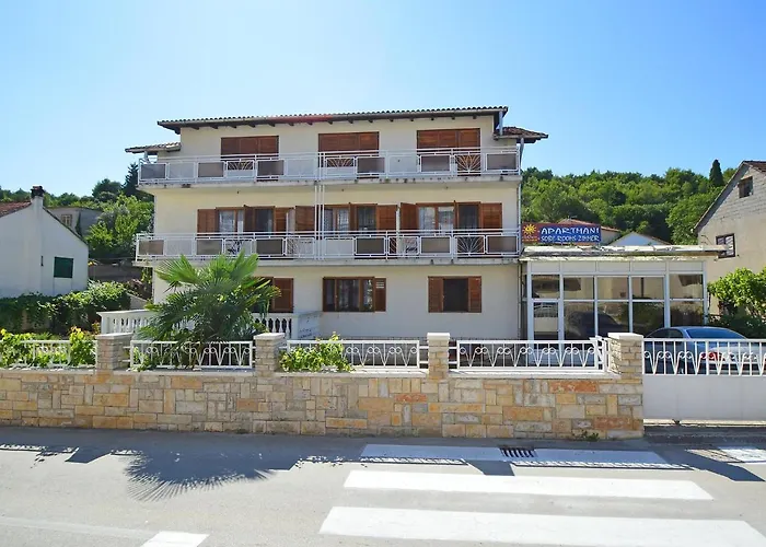 Milenko-3 By Interhome